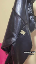 Load and play video in Gallery viewer, Slim Waist Sauna Shorts
